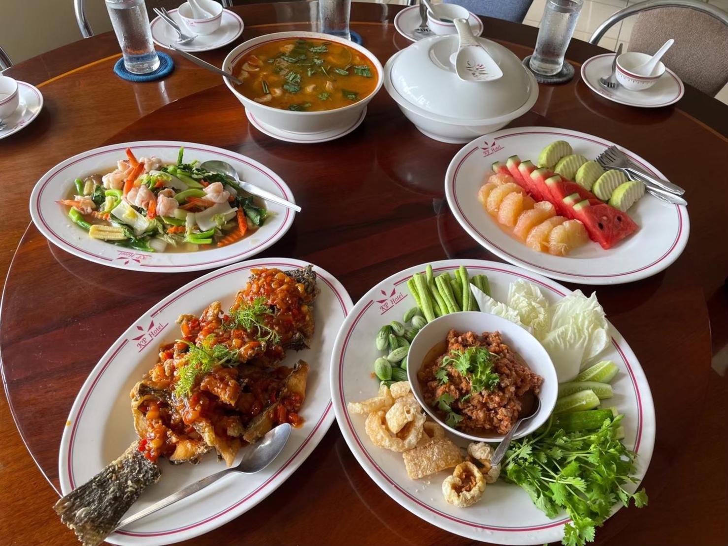 Kp Hotel Udonthani Kumphawapi Экстерьер фото
