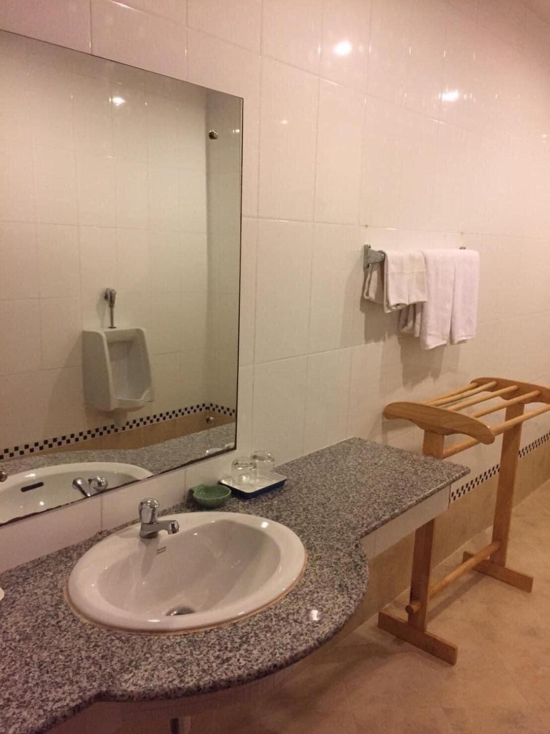 Kp Hotel Udonthani Kumphawapi Экстерьер фото