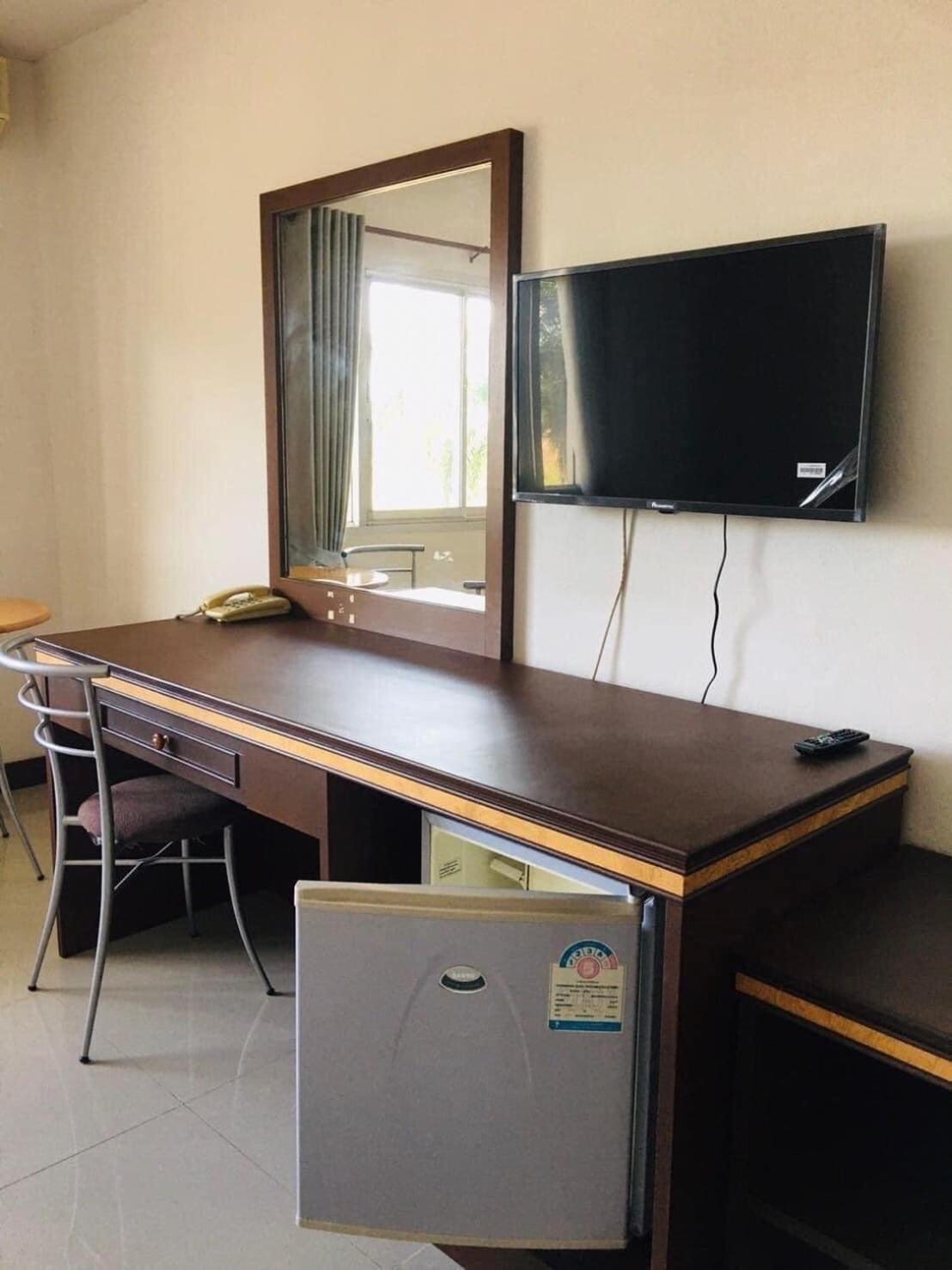 Kp Hotel Udonthani Kumphawapi Экстерьер фото