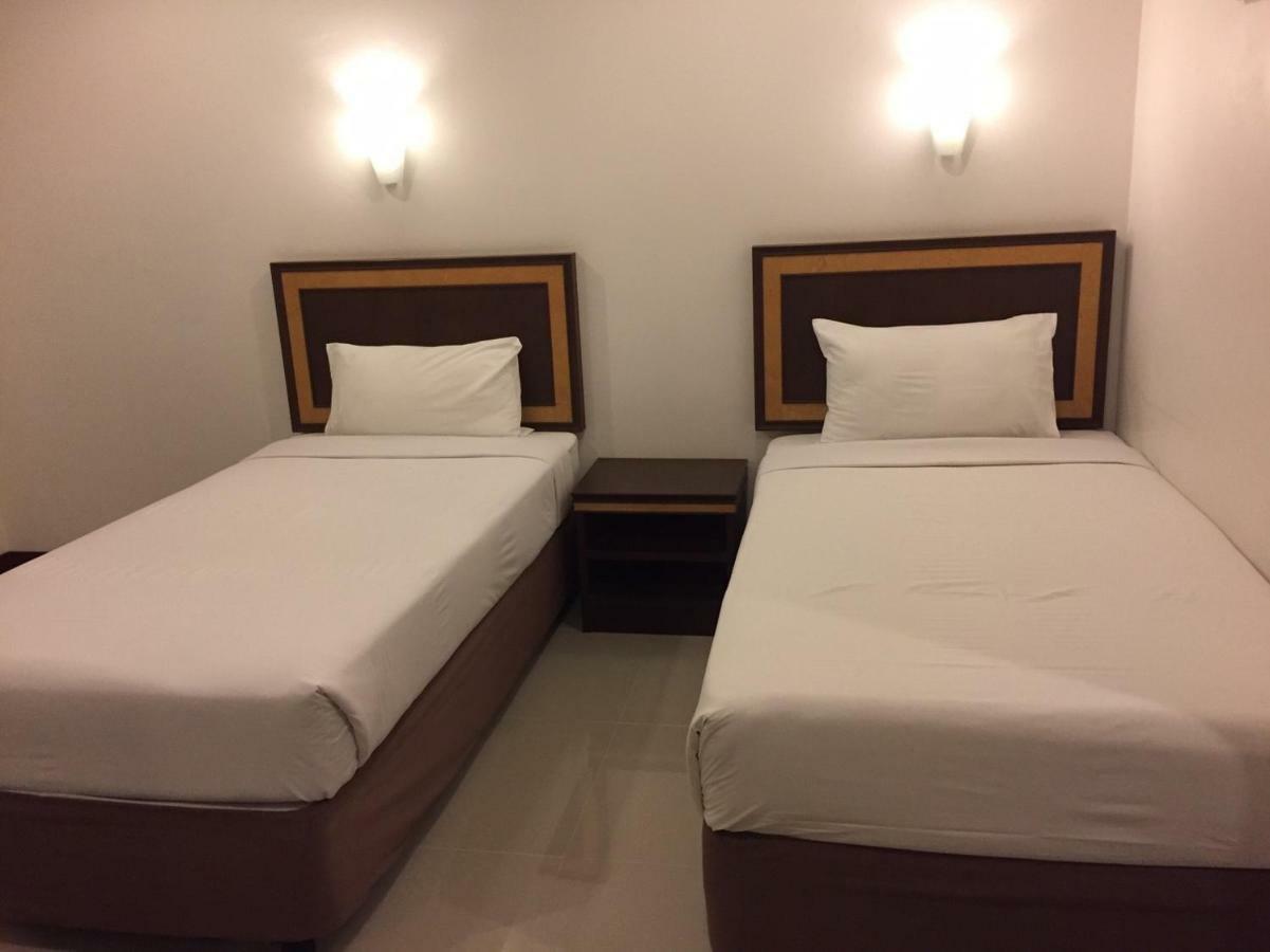 Kp Hotel Udonthani Kumphawapi Экстерьер фото