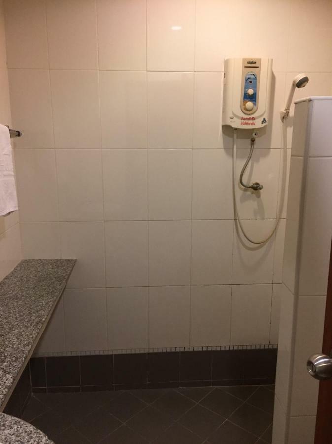 Kp Hotel Udonthani Kumphawapi Экстерьер фото